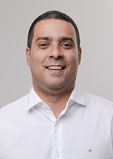 Retrato de EDIVAN CARNEIRO