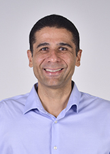 Retrato de SÉRGIO VIANA