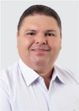 Retrato de ADMAELTON BEZERRA
