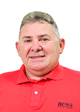 Retrato de HENRIQUE LEAL