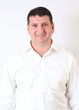 Retrato de NETO MARINHO