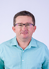 Retrato de PROFESSOR FERNANDO LIBERATO