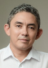Retrato de EVANDRO MANO