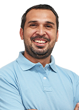 Retrato de MARLON ROCHA