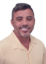 Retrato de RODRIGO NÓS DO POVO