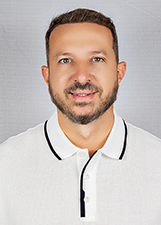Retrato de MARCELO DELAROLI