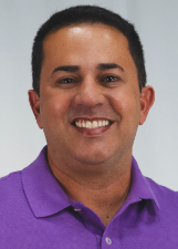 Retrato de LEANDRO GUIMARÃES