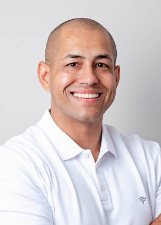 Retrato de TIAGO KURTZ