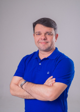 Retrato de TIAGO ALMEIDA