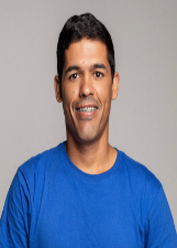 Retrato de LEANDRO ROCHA