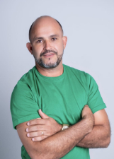 Retrato de EDUARDO LIMA