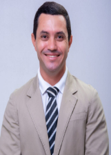 Retrato de GUSTAVO BEZERRA