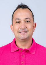 Retrato de LENILSON SALUSTIANO