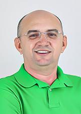Retrato de ADEMIR MEDEIROS