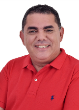 Retrato de EGUIMAR FERREIRA