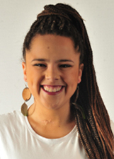 Retrato de ESTELA BALARDIN