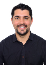 Retrato de VALDIR MORAES