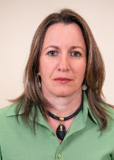 Retrato de CRISTIANE B. MORO