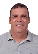 Retrato de REGINALDO BATISTA