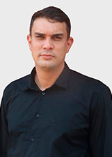 Retrato de ALEXANDRE MELO