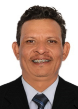 Retrato de DALTON TUPARI