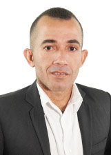Retrato de HERLON PEREIRA