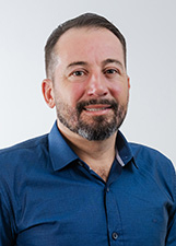 Retrato de DOUGLAS SOUZA