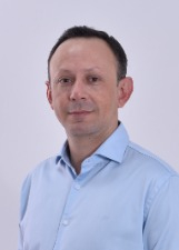 Retrato de DANIEL CUNHA