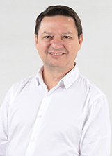 Retrato de JAIR GIUMBELLI