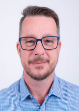 Retrato de KUCÃO
