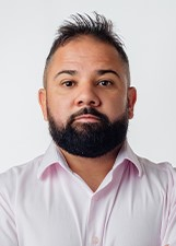 Retrato de ADEMIR MI