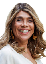 Retrato de CRIS MONTEIRO