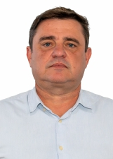 Retrato de ADRIANO MARTINS