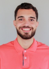 Retrato de LÉO PASIN