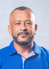 Retrato de FLÁVIO COMAJO
