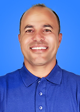 Retrato de MARCIO DE CABELHINHO