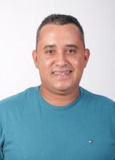 Retrato de RÓGER LUIZ