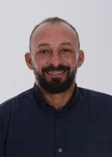 Retrato de NOZIM PEDREIRO