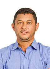 Retrato de RENATO PEREIRA