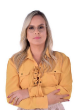 Retrato de LETÍCIA MIRA