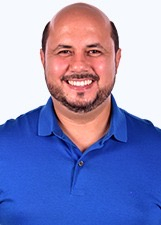Retrato de FELIPE REZENDE