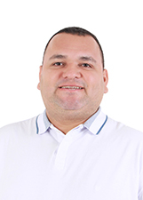 Retrato de RODRIGO BENTES