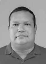 Retrato de LEONÍ LEMOS