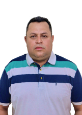 Retrato de WALKER MARTINS