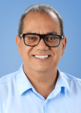 Retrato de CARLOS MUNIZ