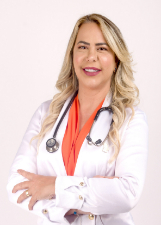 Retrato de DÉBORA SANTANA