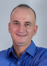 Retrato de VAGNER DO BURI