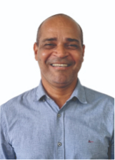 Retrato de CÉSAR PORTO