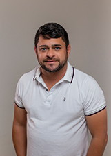 Retrato de PETERSON PINTO