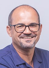 Retrato de MAN DE MILTON DA MANTEIGA